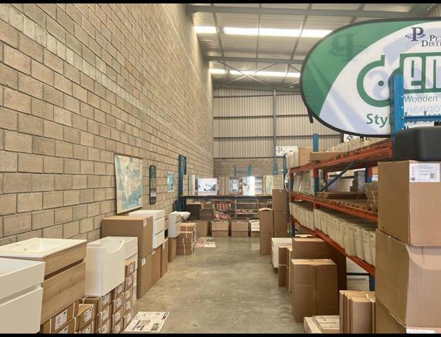 BUSINESS PROPERTY TO RENT IN FAIRVIEW